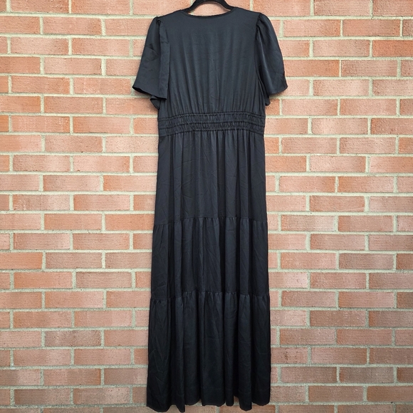 Quince Washable Stretch Silk Tiered Maxi Dress Black Size Large - Picture 3 of 6